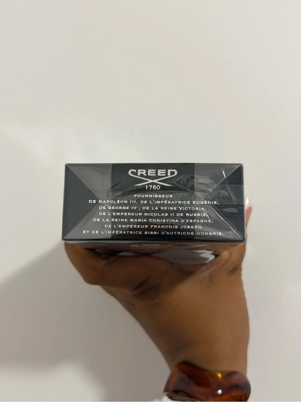 Creed Aventus Black and Silver Fragrance Box (100ml)